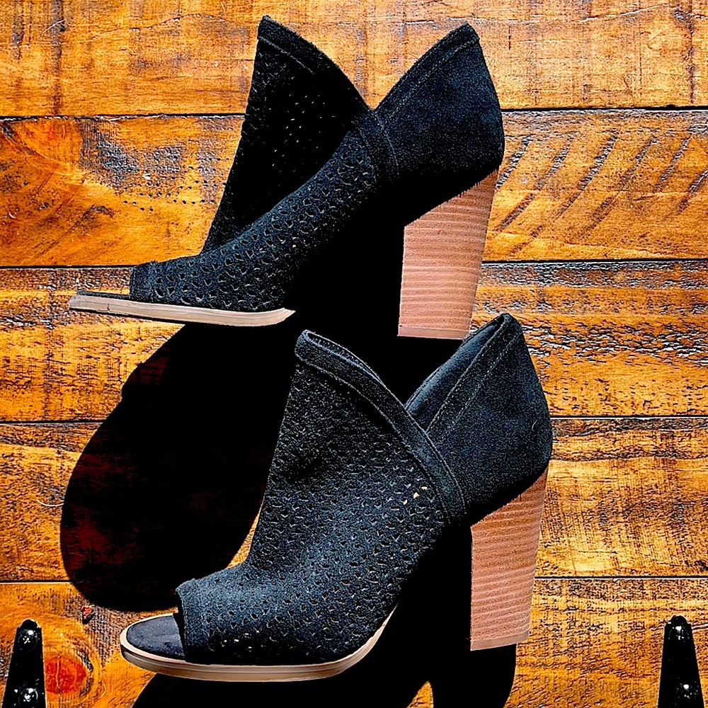 Lucky Brand open toed black bootie NEVER WORN